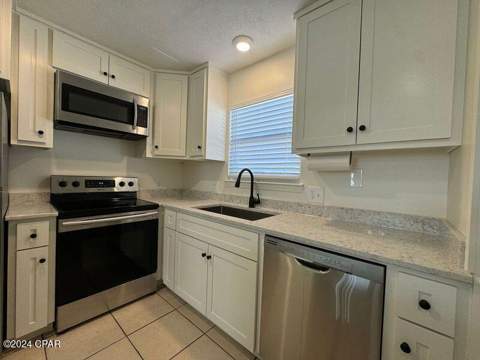 5500 Beach Drive 6, Panama City FL - photo 8 of 24
