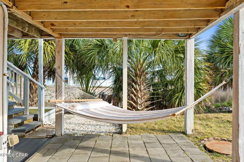3 bedroom SingleFamilyResidence at 6120 Beach Drive, Crescent Beach Unit 1, Panama City — photo 4