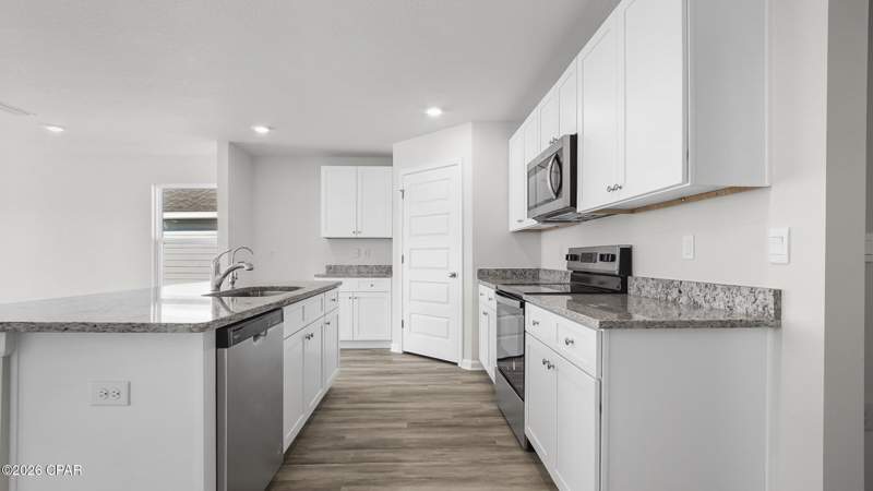 3 bedroom SingleFamilyResidence at 4029 Zinnia Drive, Sunny Hills, Chipley — photo 4
