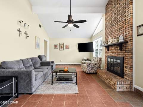 4326 Pine Tree Lane, Lynn Haven FL - photo 18 of 42