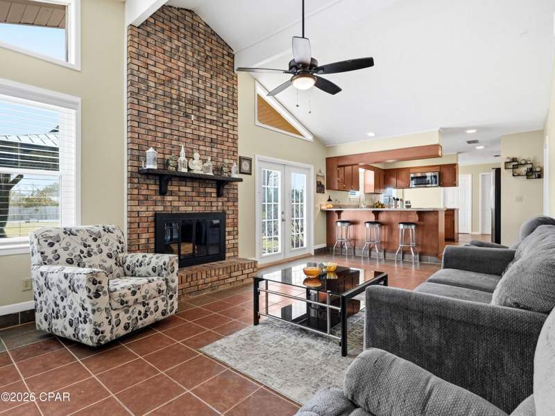 4 bedroom SingleFamilyResidence at 4326 Pine Tree Lane, Bingoose Estates U-1, Lynn Haven — photo 2