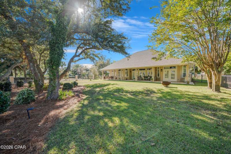 3 bedroom SingleFamilyResidence at 100 Legend Lakes Drive, Bay Point Unit 1, Panama City Beach — photo 5