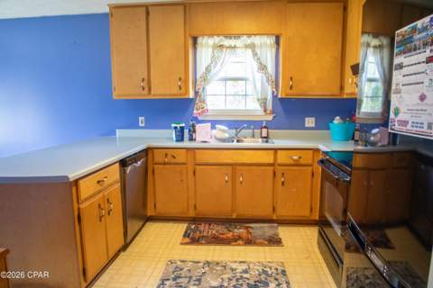 7006 E Fox Court, Panama City FL - photo 18 of 25