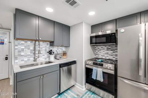 9850 S Thomas Drive 401W, Panama City FL - photo 7 of 30