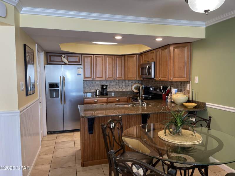1 bedroom Condominium at 6905 Thomas Drive 802, Pelican Walk, Panama City Beach — photo 4