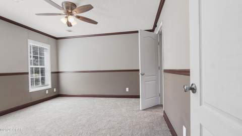 2442 Pinewood Drive, Chipley FL - photo 20 of 40