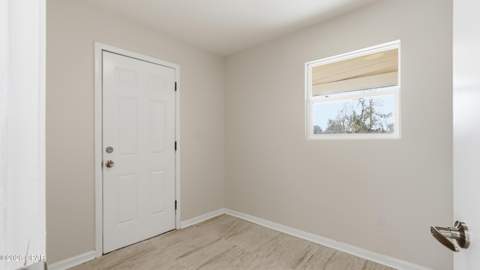 1112 Earl Avenue, Panama City FL - photo 12 of 39