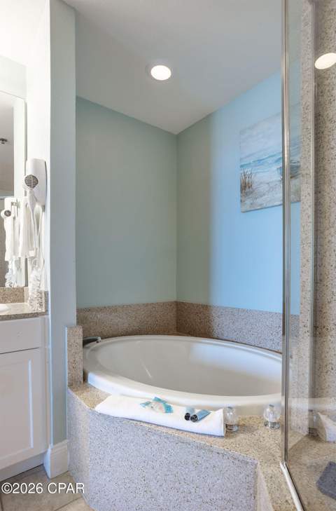 9860 S Thomas Drive 827, Panama City FL - photo 6 of 34