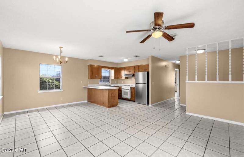 2 bedroom SingleFamilyResidence at 3211 Treasure Circle, Treasure Island, Panama City Beach — photo 5