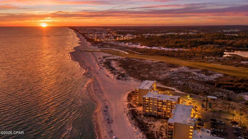 1 bedroom Condominium at 23223 Front Beach Road B3-407, Pinnacle Port Phase 1-D, Panama City Beach — photo 2