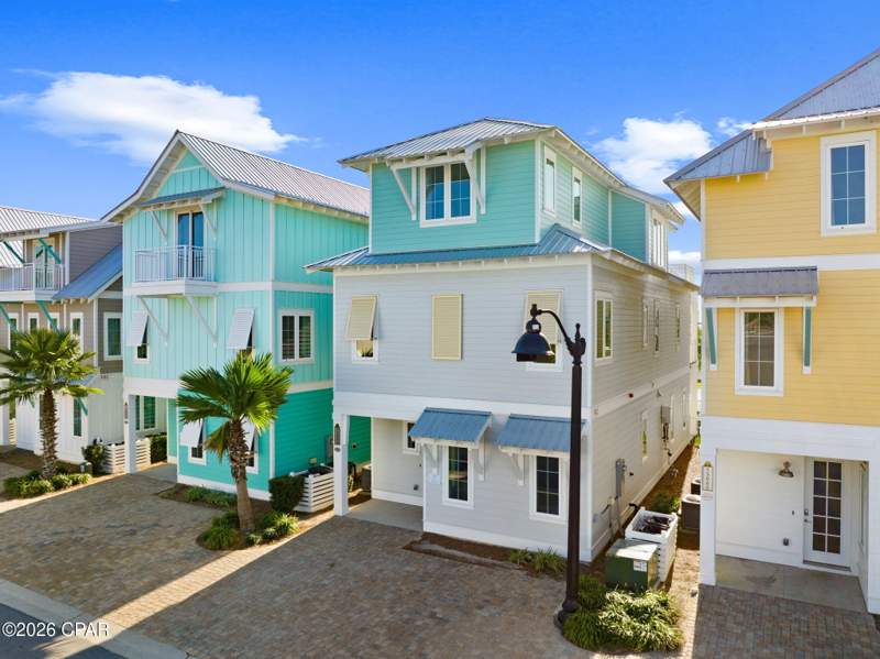 6 bedroom SingleFamilyResidence at 13658 Front Beach Road 4, Margaritaville Cottages, Panama City Beach — photo 4
