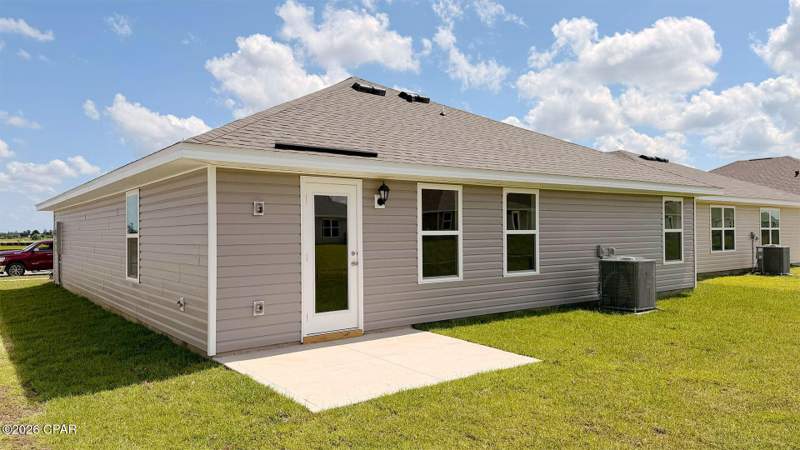 3 bedroom SingleFamilyResidence at 7081 William Pitsenbarger Road, Liberty, Panama City — photo 3