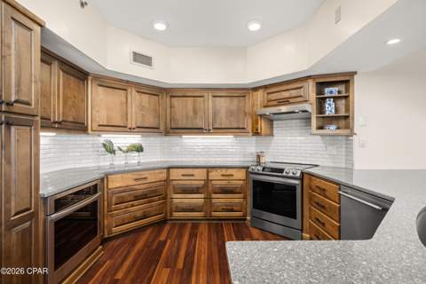 6323 Thomas Drive 501A, Panama City FL - photo 8 of 51