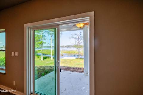 9019 Pecan Avenue, Youngstown FL - photo 14 of 54