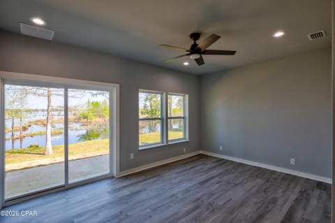 9019 Pecan Avenue, Youngstown FL - photo 17 of 54