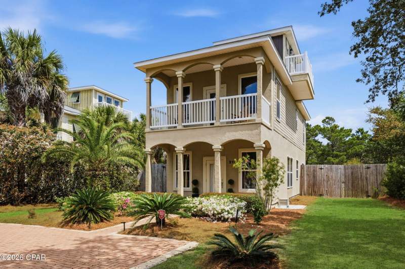 3 bedroom SingleFamilyResidence at 215 S Vestavia Street, Miramar Heights, Panama City Beach — photo 3