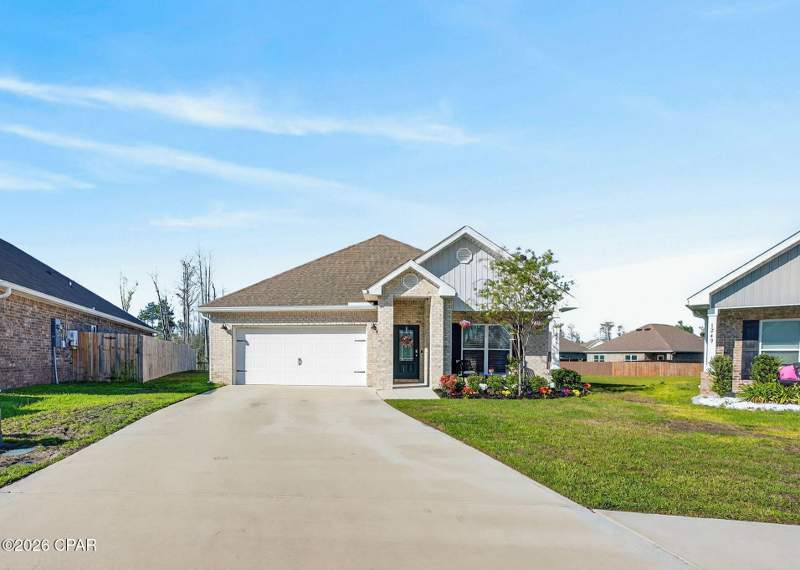 4 bedroom SingleFamilyResidence at 1245 Conolly Boulevard, Andrews Plantation, Lynn Haven — photo 2