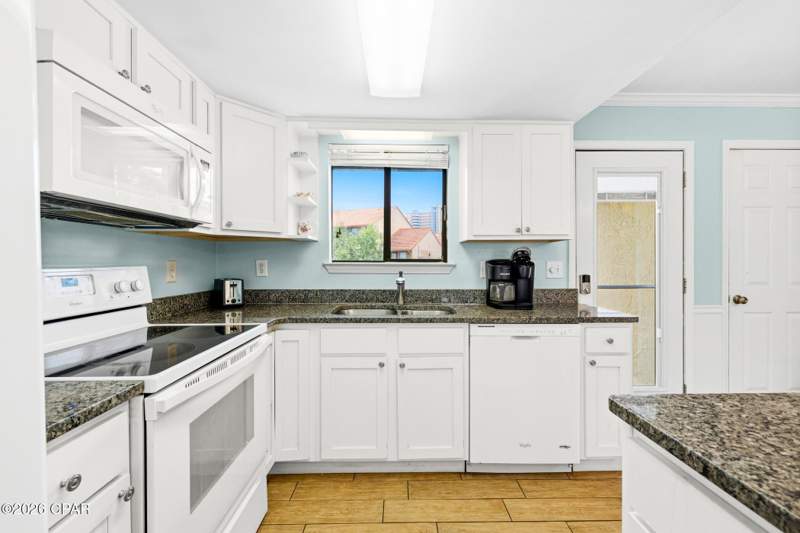 2 bedroom Attached at 172 White Sandy Drive, Gulf Highlands Beach Resort, Panama City Beach — photo 4