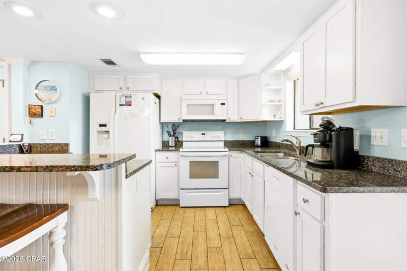 2 bedroom Attached at 172 White Sandy Drive, Gulf Highlands Beach Resort, Panama City Beach — photo 5
