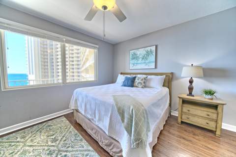 9900 S Thomas Drive 917, Panama City Beach FL - photo 17 of 59