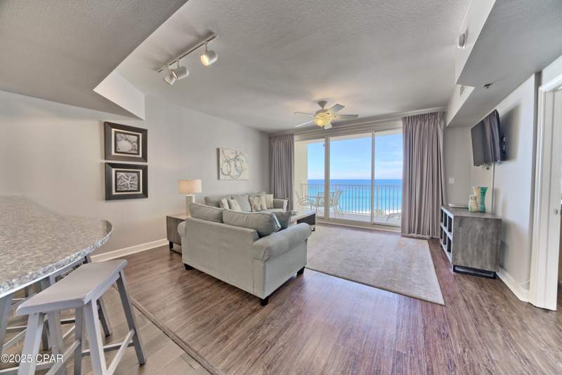 2 bedroom Condominium at 9900 S Thomas Drive 917, Shores Of Panama, Panama City Beach — photo 3