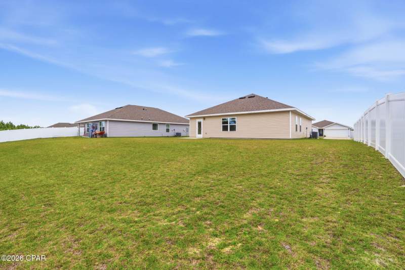3 bedroom SingleFamilyResidence at 6408 Bellavia Lane, Liberty, Panama City — photo 5