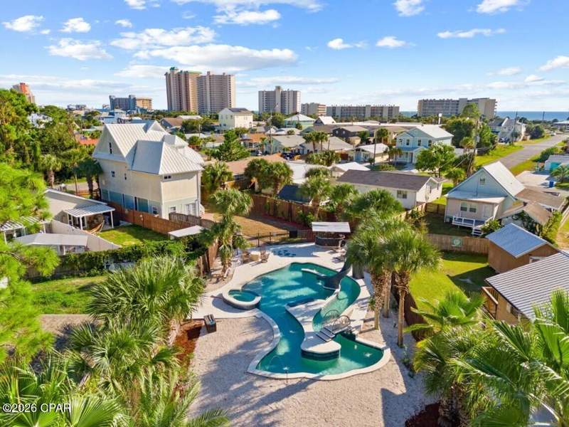 4 bedroom SingleFamilyResidence at 3910 Wasp Street, Holiday Beach Unit 16, Panama City Beach — photo 3
