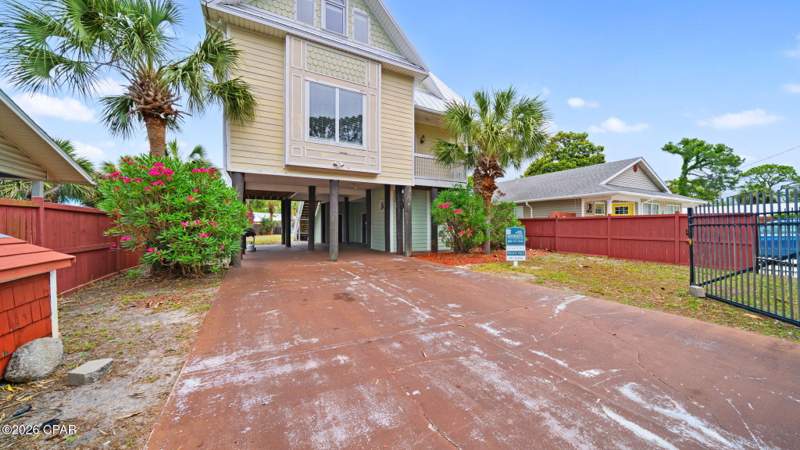4 bedroom SingleFamilyResidence at 3910 Wasp Street, Holiday Beach Unit 16, Panama City Beach — photo 5