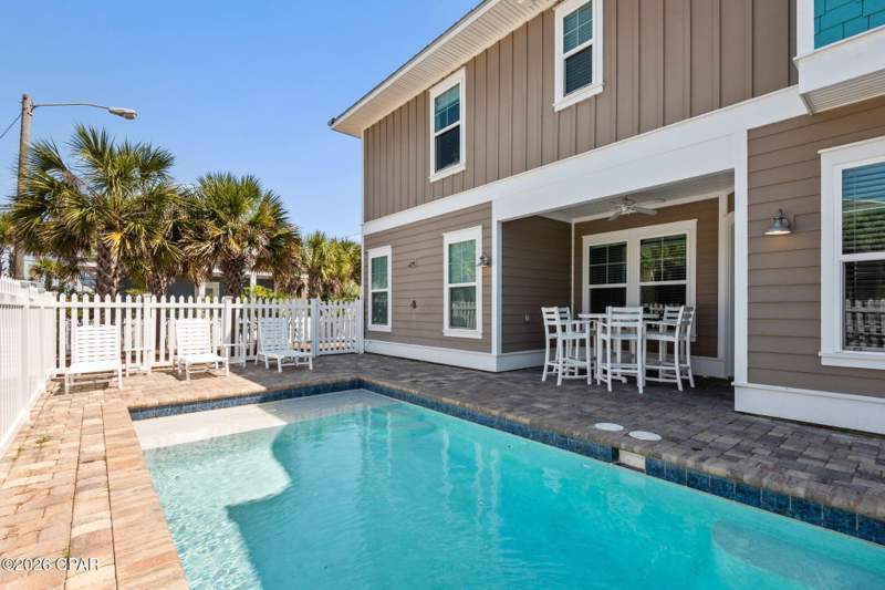 4 bedroom SingleFamilyResidence at 5518 Gulf Drive, Gulf Lagoon Beach, Panama City — photo 3