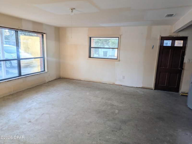 4 bedroom SingleFamilyResidence at 207 Greenwood Drive, Woodlawn Unit 1, Panama City Beach — photo 2