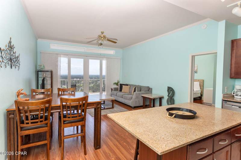 3 bedroom Condominium at 9902 S Thomas Drive 2029, Laketown Wharf, Panama City — photo 3
