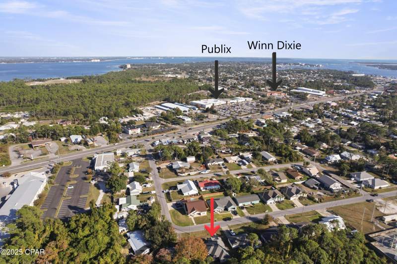 3 bedroom SingleFamilyResidence at 6404 Pine Drive, Treasure Cove, Panama City Beach — photo 3