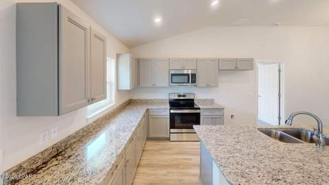 2205 Chase Street, Chipley FL - photo 10 of 18