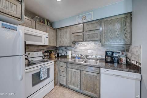 6205 Thomas Drive 2F, Panama City FL - photo 6 of 44