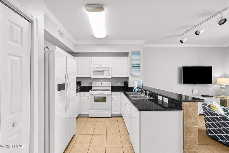 2 bedroom Condominium at 16819 Front Beach Road 1110, Tidewater Beach Phase II, Panama City Beach — photo 5