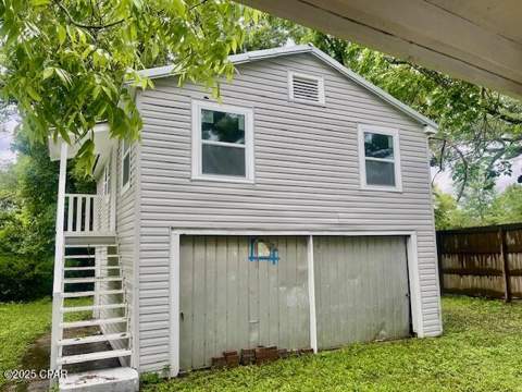 1038 E 8th Avenue, Graceville FL - photo 16 of 23