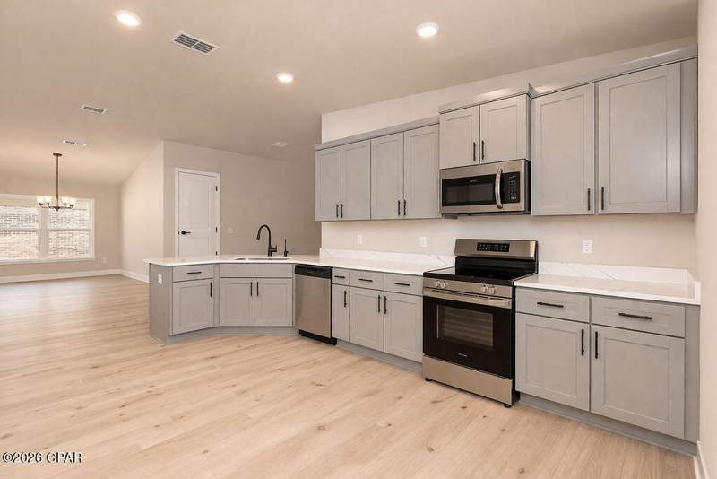 4 bedroom SingleFamilyResidence at 3632 Basal Street, College Station Phase 2, Panama City — photo 4
