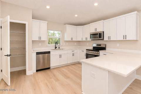 3628 Basal Street, Panama City FL - photo 9 of 32