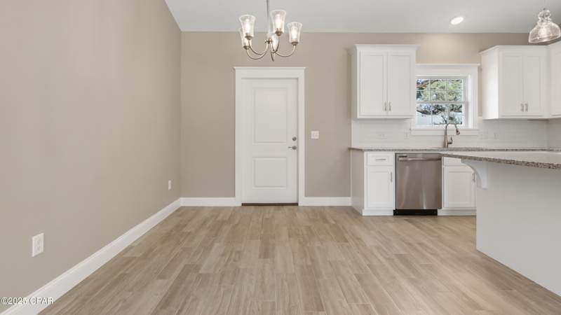 3 bedroom SingleFamilyResidence at 3215 E 2nd Plaza, Springfield, Panama City — photo 5