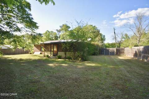 1395 Warren Avenue, Chipley FL - photo 22 of 24