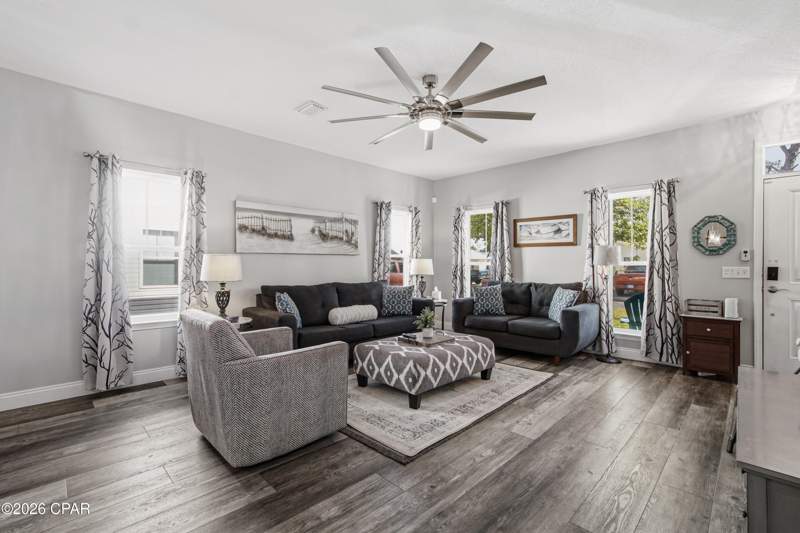 4 bedroom SingleFamilyResidence at 5623 Hilltop Avenue, Biltmore Beach 1st Add, Panama City Beach — photo 5