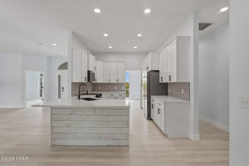 4 bedroom SingleFamilyResidence at 3244 Country Club Drive, Country Club Harbour Estates, Lynn Haven — photo 4