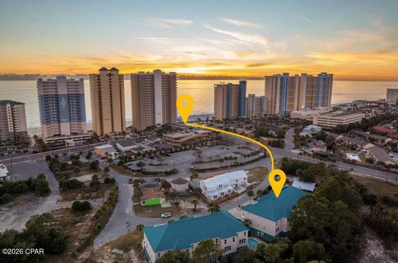 5 bedroom Attached at 508 Dement Circle C, Long Beach 3rd, Panama City Beach — photo 2