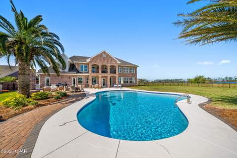 4734 Baywood Drive, Lynn Haven FL - photo 13 of 89