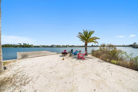 4734 Baywood Drive, Lynn Haven FL - photo 16 of 89