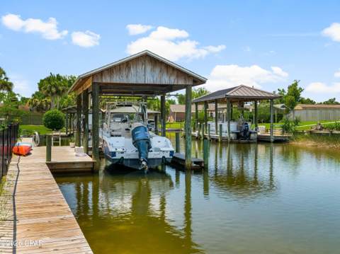 4439 Vista Lane, Lynn Haven FL - photo 10 of 39