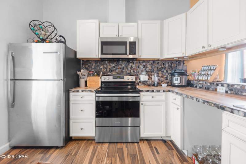 3 bedroom SingleFamilyResidence at 3008 E Nowell Court, Nowell Court, Panama City — photo 3
