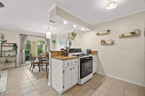 134 Damon Circle Unit D, Panama City Beach FL - photo 8 of 34