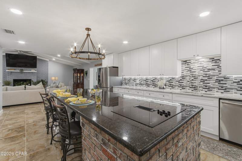 4 bedroom SingleFamilyResidence at 308 Cascade Street, Forest Park Estates, Panama City — photo 4