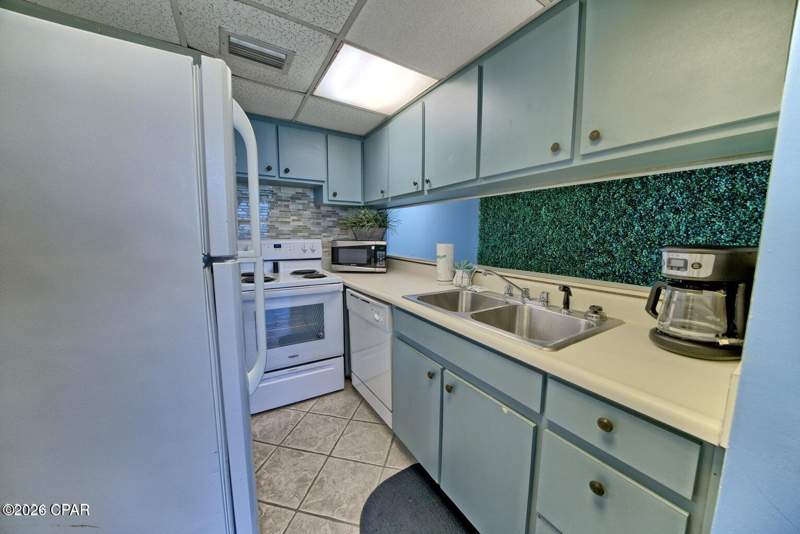 1 bedroom Condominium at 9850 S Thomas Drive 911E, Sunbird Condo, Panama City — photo 4